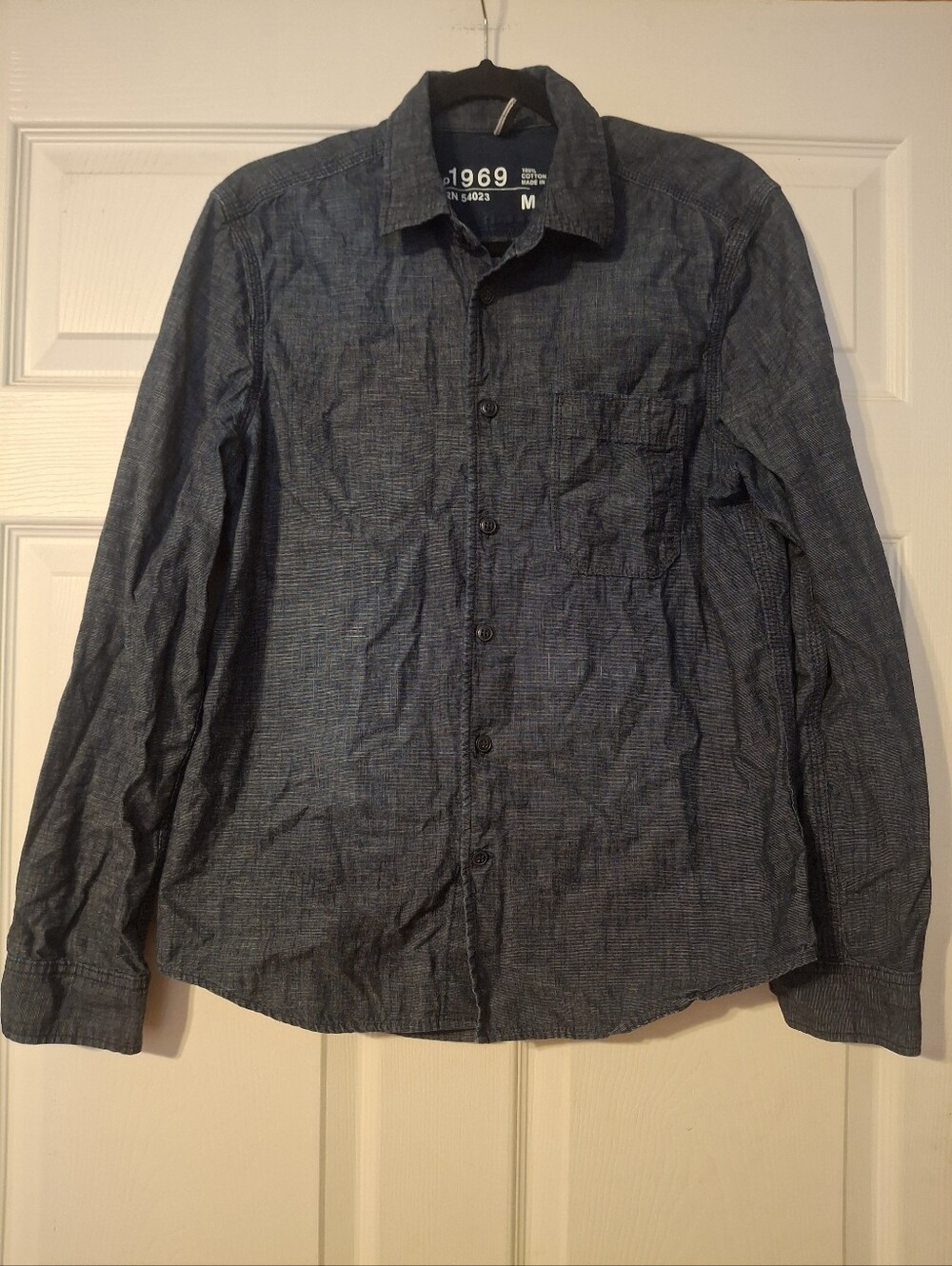 GAP Men's Blue Button-Up Shirt